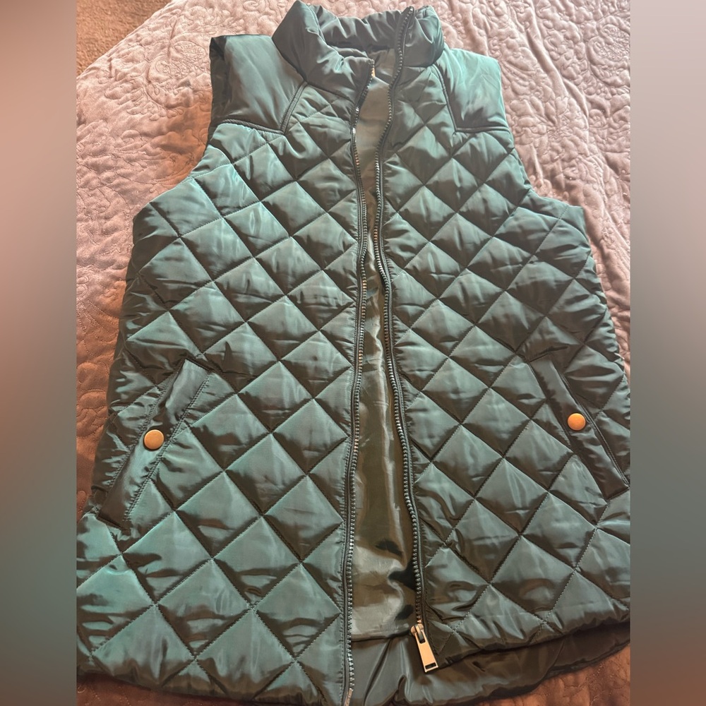 Impressions Dark Green Quilted Vest